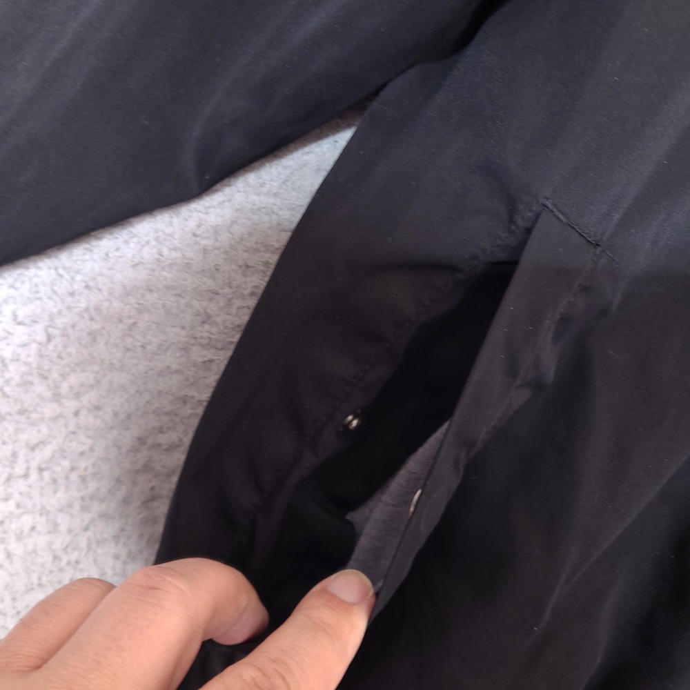 No‎ Boundaries Mens Bomber Jacket Small Black Soot Camo Sleeve *Broken Zipper - Picture 11 of 13
